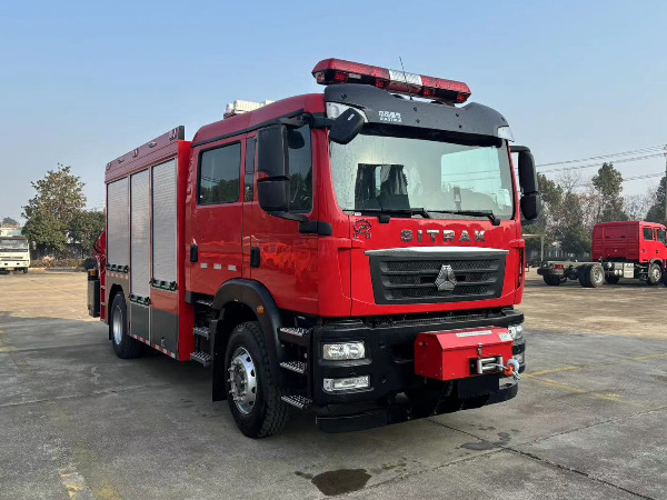 汕德卡搶險(xiǎn)救援消防車