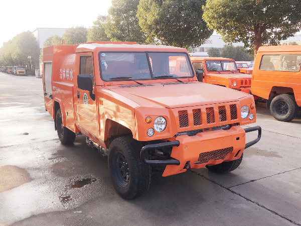 勇士1.7噸高壓噴霧車