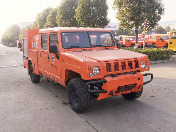 JDF5043GSSBAW6型灑水車