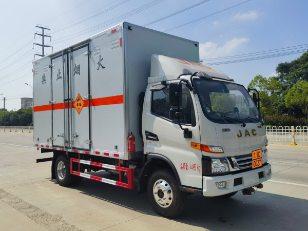 江淮駿鈴煙花爆竹運輸車