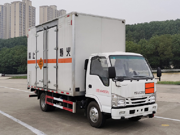 慶鈴爆破器材運輸車