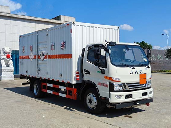 江淮駿鈴V7雜項物品廂式運輸車