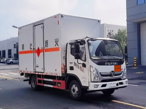 奧鈴藍(lán)牌易燃?xì)怏w廂式運(yùn)輸車
