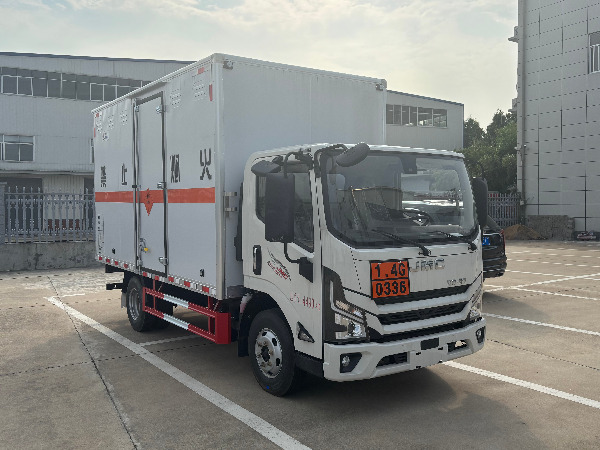 江鈴凱運(yùn)爆破器材運(yùn)輸車