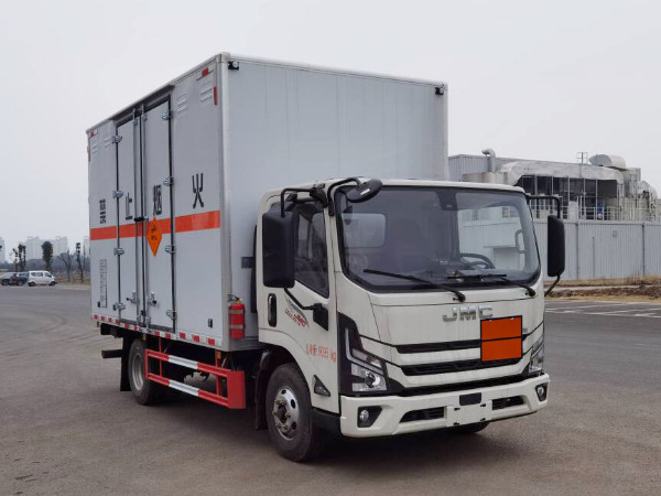 江鈴5噸爆破器材運(yùn)輸車