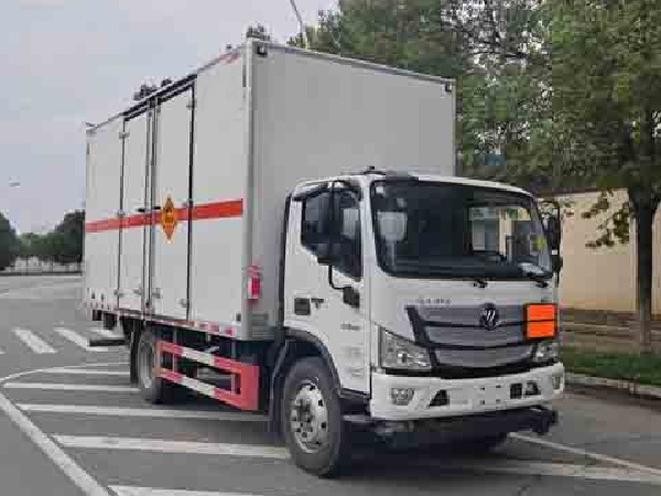 歐馬可5米2爆破器材運(yùn)輸車